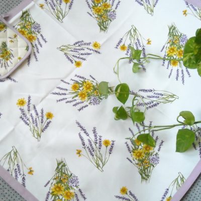 tovaglia copritavolo stampato coordinati cucina fantasia lavanda